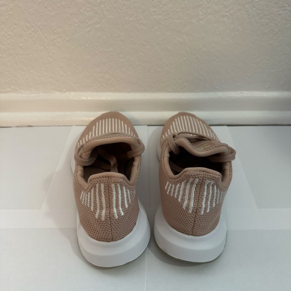 Adidas Swift Run 1.0 Peach Brown - Picture 3 of 7